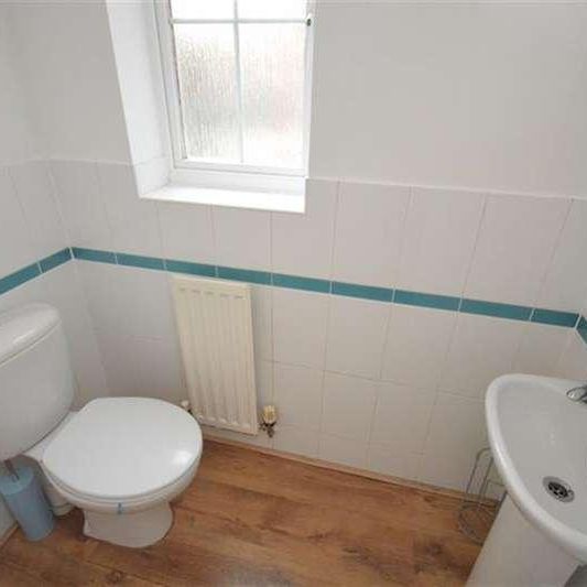 Braiding Crescent, Braintree, CM7 - Photo 1