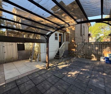 For Lease - 203 Fairleigh Avenue, Hamilton, Ontario - Photo 1