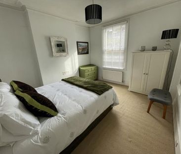 Sunny Double Room in Blackheath with own Bathroom and Lounge with g... - Photo 2