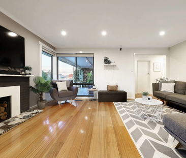 1/677 Warrigal Road, Bentleigh East VIC 3165 - Apartment For Rent |... - Photo 1