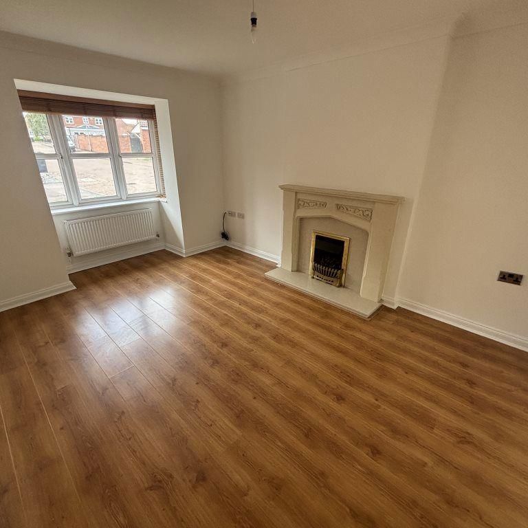 4 bedroom house to rent - Photo 1