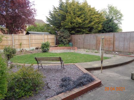 Price £1,495 pcm - Available Now - Unfurnished - Photo 4