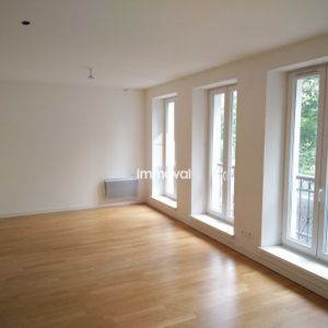 TRIBUNAL - 3 PIECES - 63.23M² - Photo 2