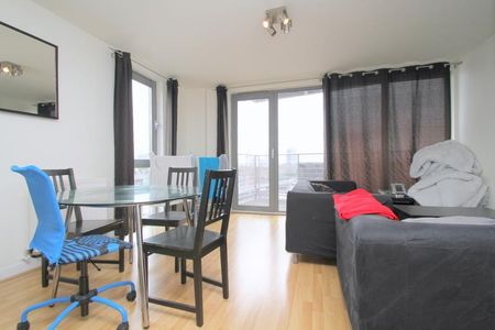 2 bedroom flat to rent - Photo 5