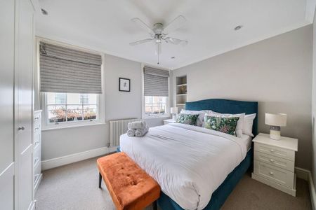 4 bedroom flat to rent - Photo 5