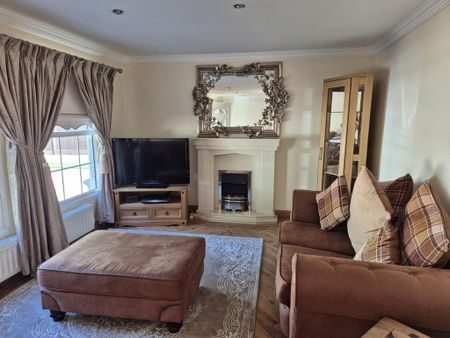 3 bedroom chalet to rent - Photo 3