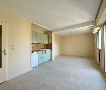 Location Appartement 1 pièce 32m² - Photo 5