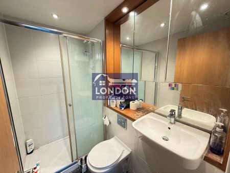 2 bedroom flat to rent - Photo 3