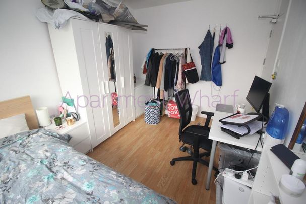 1 bedroom in a flat share to rent - Photo 1