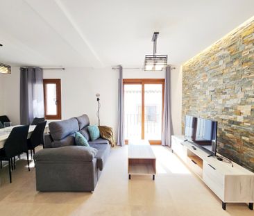 LUXURY SEMI-DETACHED HOUSE FOR RENT IN THE CENTER OF MORAIRA, FIRST... - Photo 1