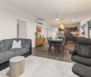 Beautiful Home in the Heart of Broome North - Photo 3