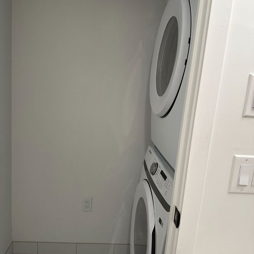 For Lease - 36 Zorra Street Unit# 518, Toronto, Ontario - Photo 1