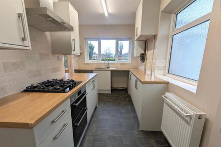 2 bedroom bungalow to rent - Photo 4