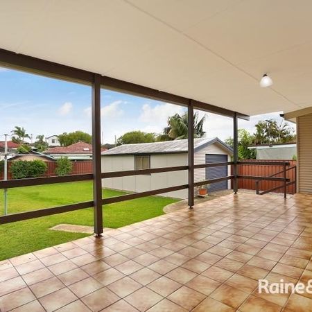 Light-Filled Family Home in an Ultra-Convenient Location - Photo 3