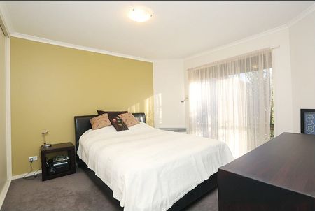 5/35 York Street, Bonbeach VIC 3196 - Apartment For Rent | Domain - Photo 2
