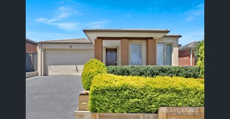 Beautiful spacious family home in heart of Wollert - Photo 5