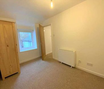 First Floor Flat, High Street, Menai Bridge, LL59 - Photo 2