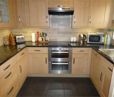 Hombrook Drive, Binfield, Berkshire, RG42 - Photo 5