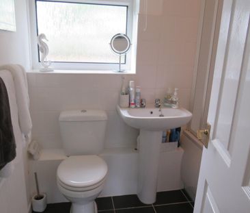 Springfield Avenue, Helsby, FRODSHAM - Photo 2