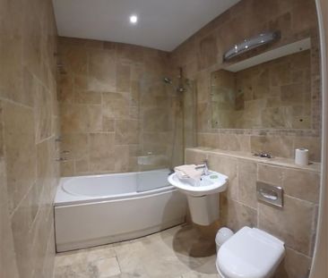 Booterstown Wood, Booterstown Avenue, Blackrock, Co Dublin , Booter... - Photo 5