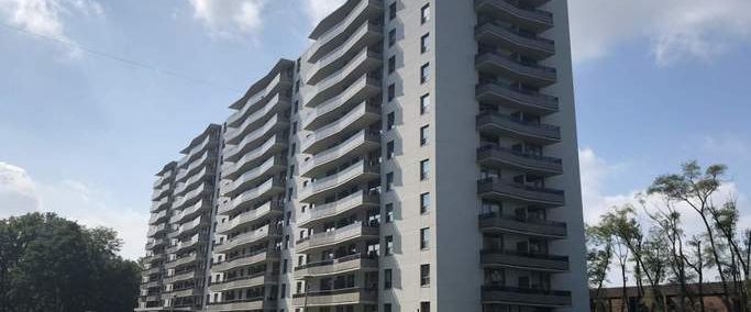 Camelot Towers | 1001 Main Street West, Hamilton - Photo 1