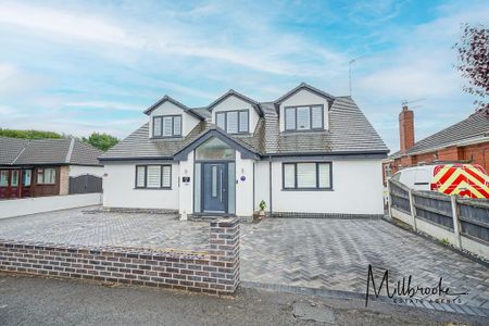 4 bedroom detached house to rent - Photo 5