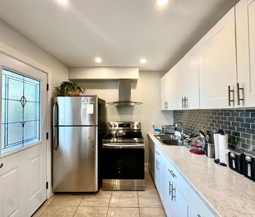 For Lease - 240 Marier Avenue Unit# Unit 3, Vanier and Kingsview Pa... - Photo 6