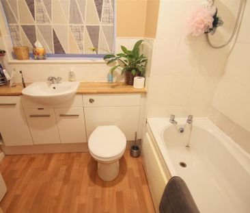 2 bedroom maisonette to rent - Photo 1