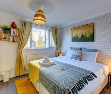 2 Bed Terraced House, Moorville Close, LS11 - Photo 6