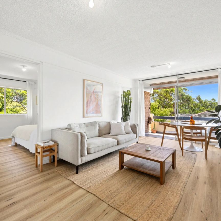 Urban Convenience Meets Coastal Living - Photo 1