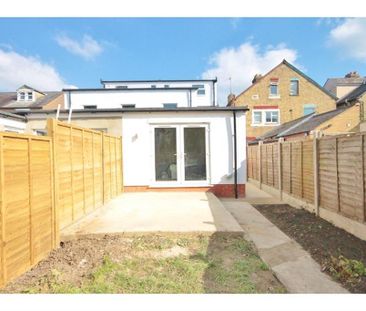 7 bedroom semi-detached house to rent - Photo 3