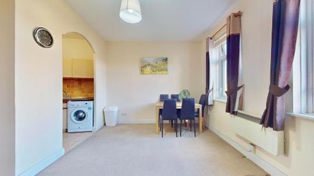 1 bedroom flat to rent - Photo 5