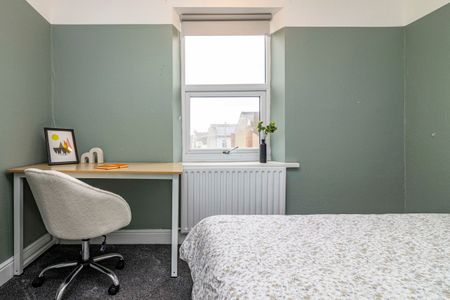 St Andrews Street – 3 bed - Photo 2