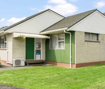 Charming two-bedroom in Milford - Photo 2