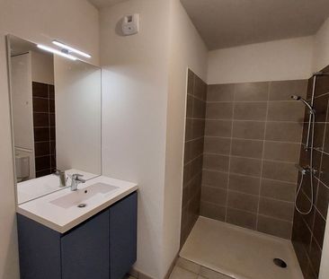 Location Appartement 2 pièces 40m² LA ROCHELLE 17000 - Photo 4