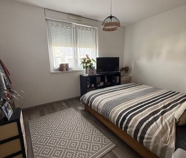 Location Appartement 3 pièces 68m² MITTELHAUSBERGEN 67206 - Photo 2