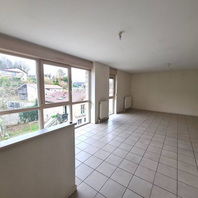 Appartement 3 pièces à - Photo 1