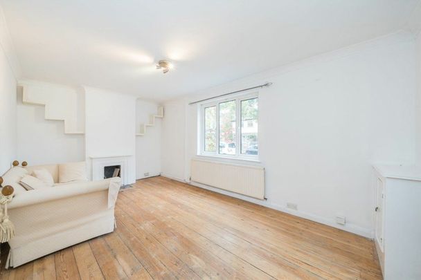 Twining Avenue, Twickenham, TW2 - Photo 1