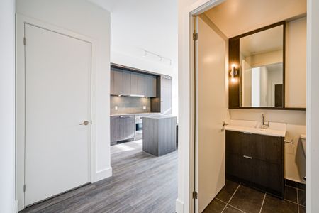 For Lease - 6 Greenbriar Road Unit# 709, Toronto, Ontario - Photo 4