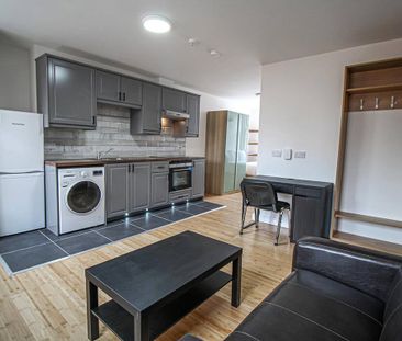 Studio to rent - Photo 5