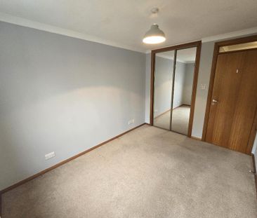 3 bedroom detached house to rent - Photo 5