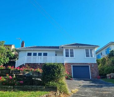 3 bedroom, ideal location with large outdoor space - Photo 2