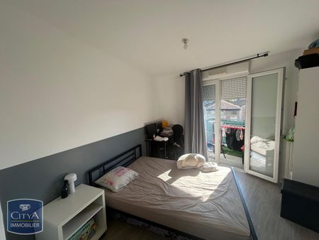 Location Appartement 4 pièces 76m² CORBEIL ESSONNES 91100 - Photo 4