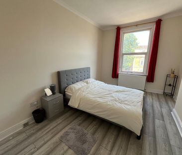 5 bedroom maisonette to rent - Photo 6