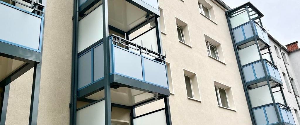 Citynah! 2-Zimmer-Wohnung mit Balkon und Badewanne - Foto 1