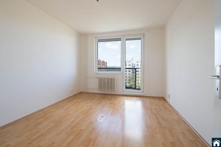 Pronájem bytu v Praze, byt 2+1/L, 62m2, Praha 9, po rekonstrukci, nezařízený - Photo 3