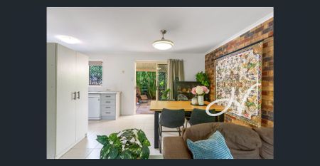 Comfort, Convenience & Lifestyle in the Heart of Edens Landing - Photo 5