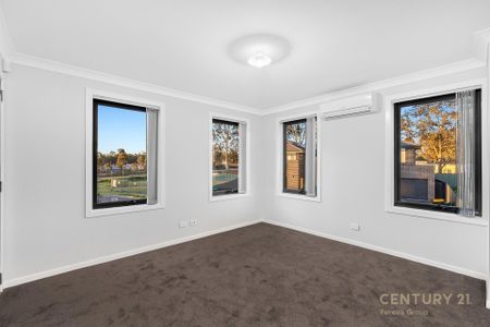 Modern and Spacious - Photo 2