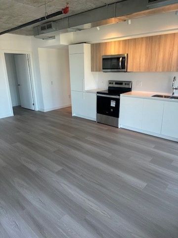 For Lease - 571 Bloor Street Unit# 2101A, Toronto, Ontario - Photo 3