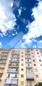 Bilocale in affitto - Photo 1